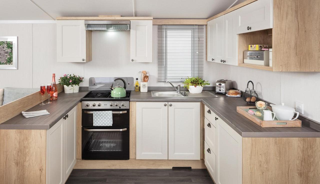 Llanrhidian Holiday Park Llanmorlais Екстер'єр фото