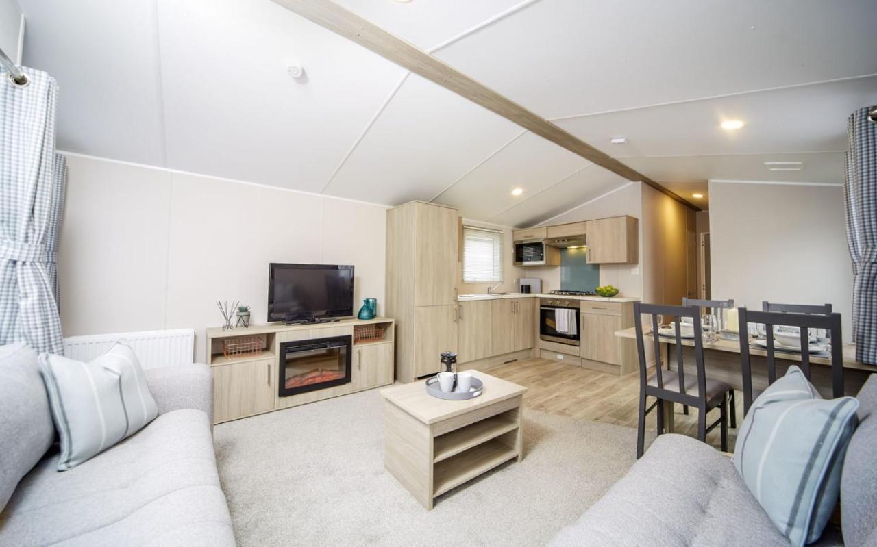 Llanrhidian Holiday Park Llanmorlais Екстер'єр фото
