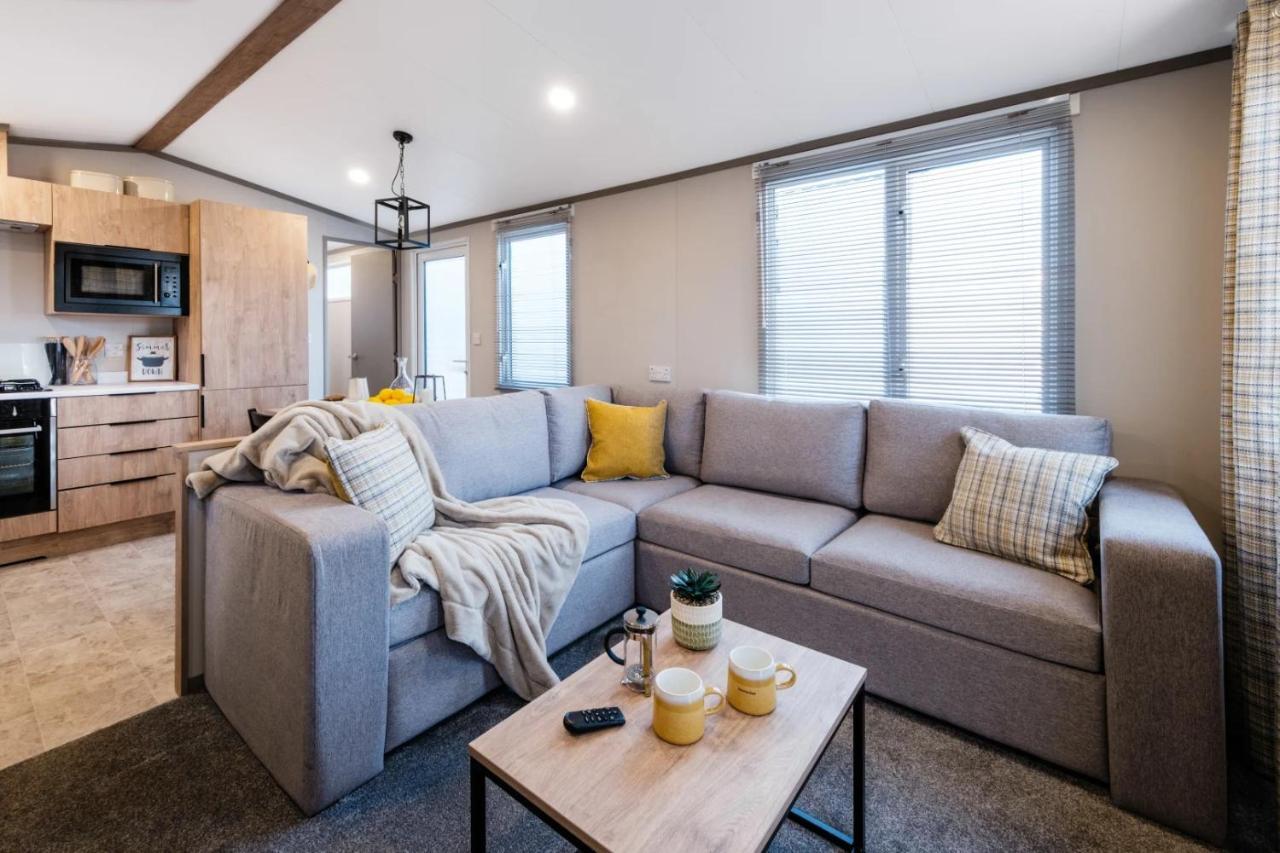 Llanrhidian Holiday Park Llanmorlais Екстер'єр фото