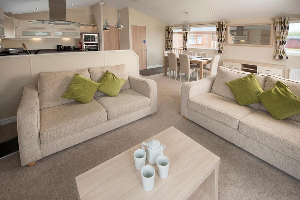 Llanrhidian Holiday Park Llanmorlais Екстер'єр фото