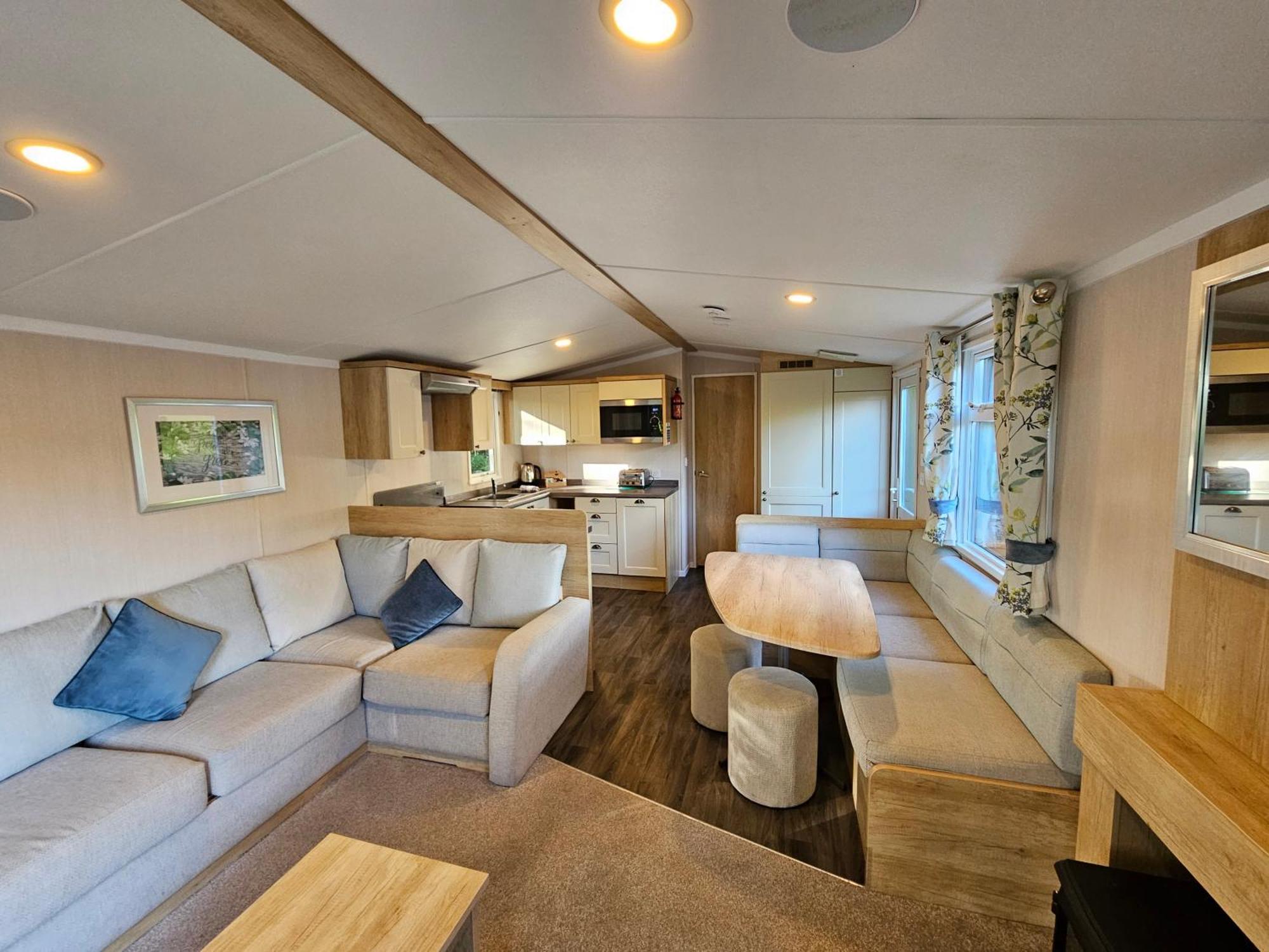 Llanrhidian Holiday Park Llanmorlais Екстер'єр фото